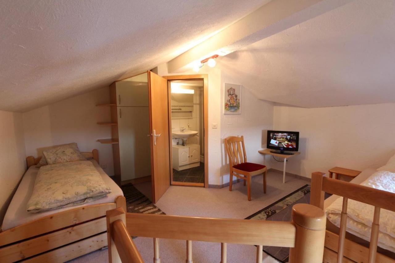Hotel Alpina Grächen Kültér fotó