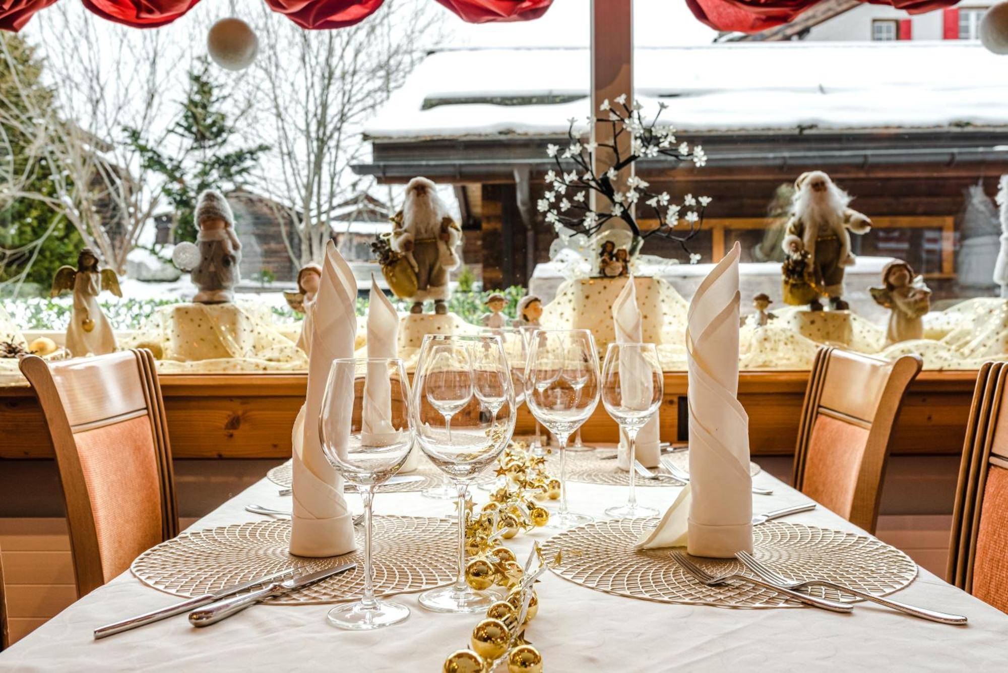 Hotel Alpina Grächen Kültér fotó